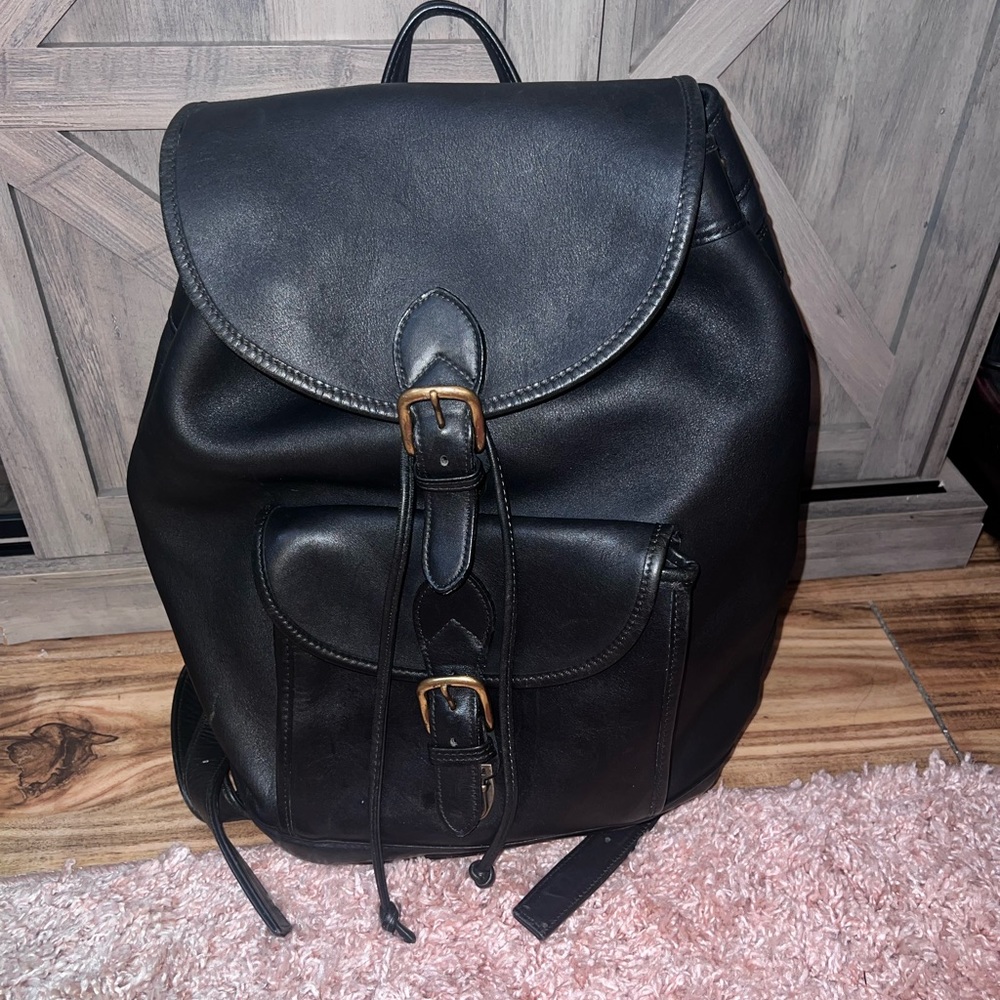 Aston Black Leather Large Drawstring Backpack Cla… - image 1